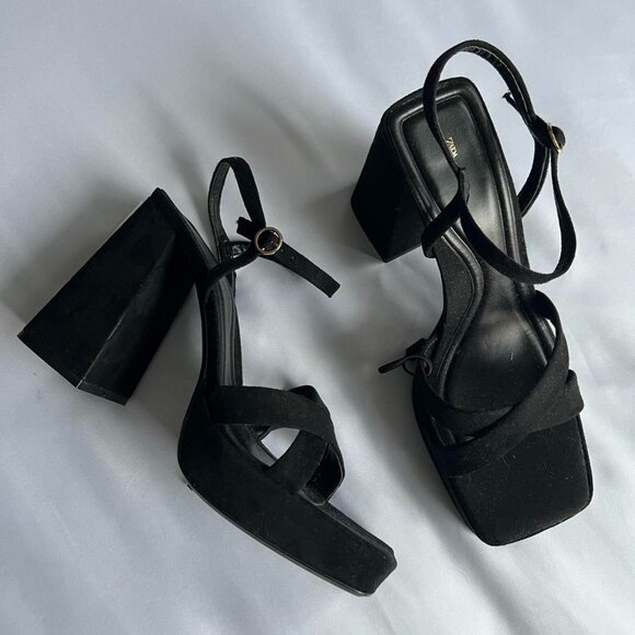 Zara Suede Heel Sandal New - Picture 1 of 2